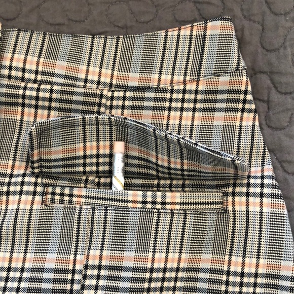 Urban Outfitters Plaid Skirt - Picture 4 of 5